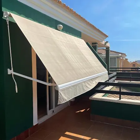 Maison Illeta Golf Bonalba 穆特萨梅尔
