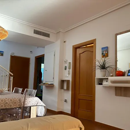 Maison Illeta Golf Bonalba 度假居