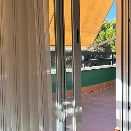Maison Illeta Golf Bonalba 度假居 穆特萨梅尔