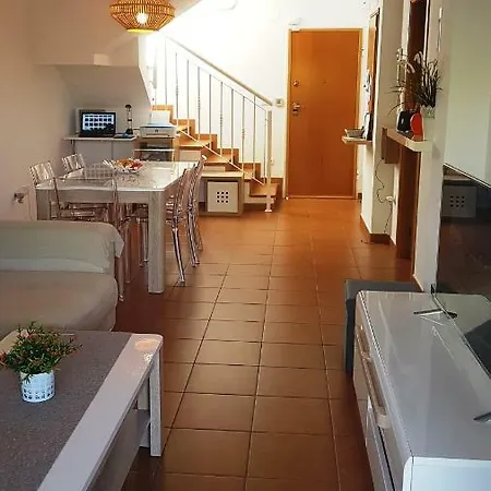 Maison Illeta Golf Bonalba 度假居 穆特萨梅尔